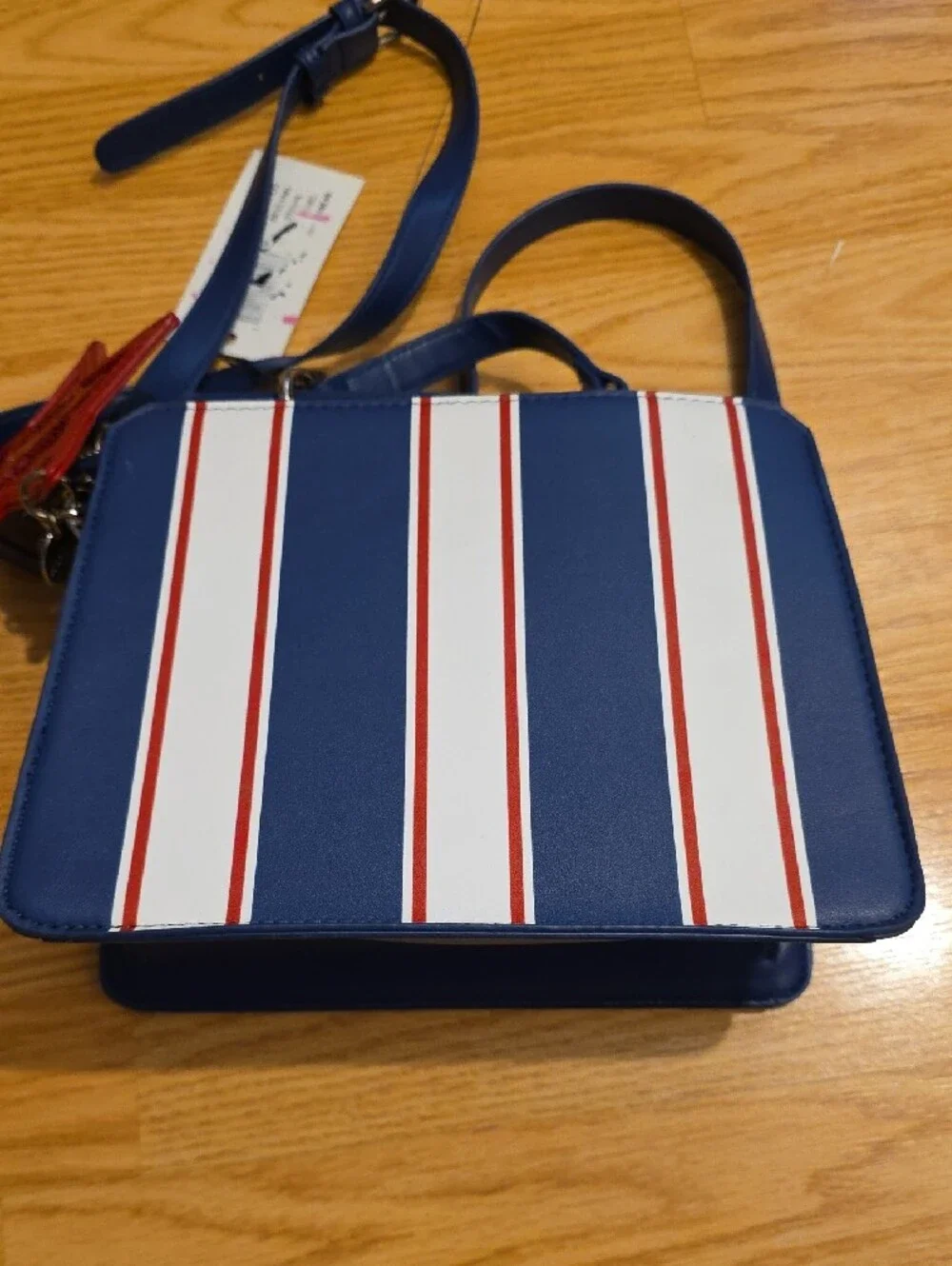 Steve Madden Red White & Blue Bevlynn Stripe Stachel